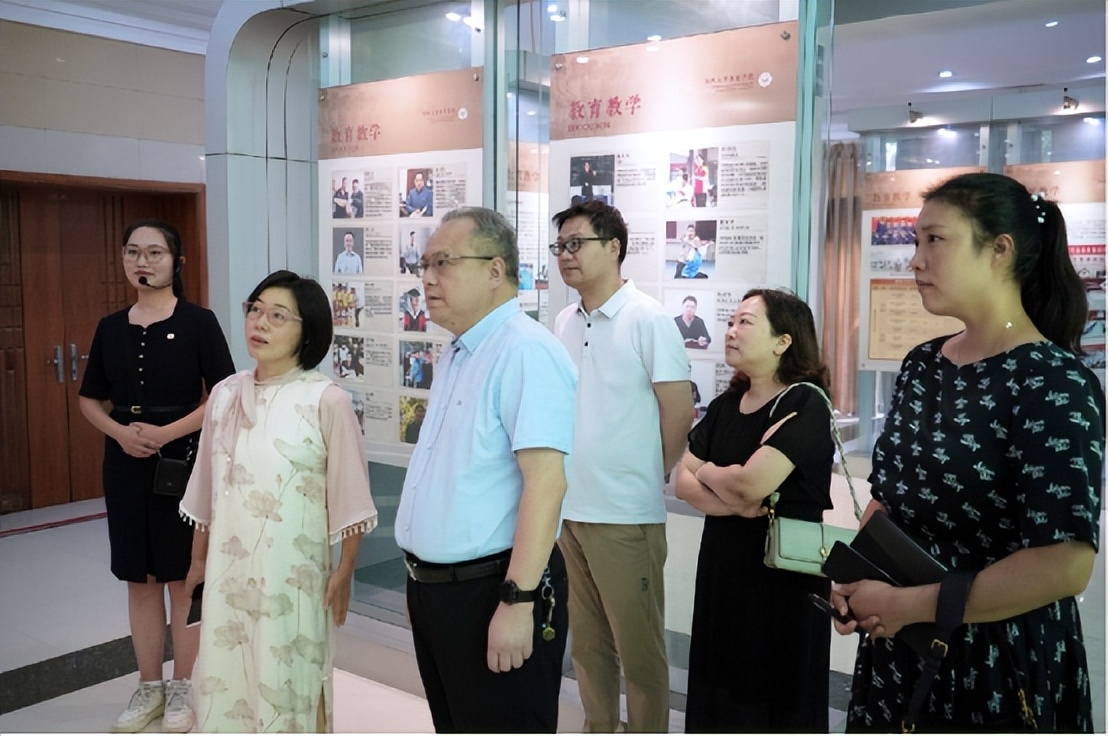 产教融合，校企共振|欧宝(中国)服务董事长姜芳到郑州大学体育学院考察交流